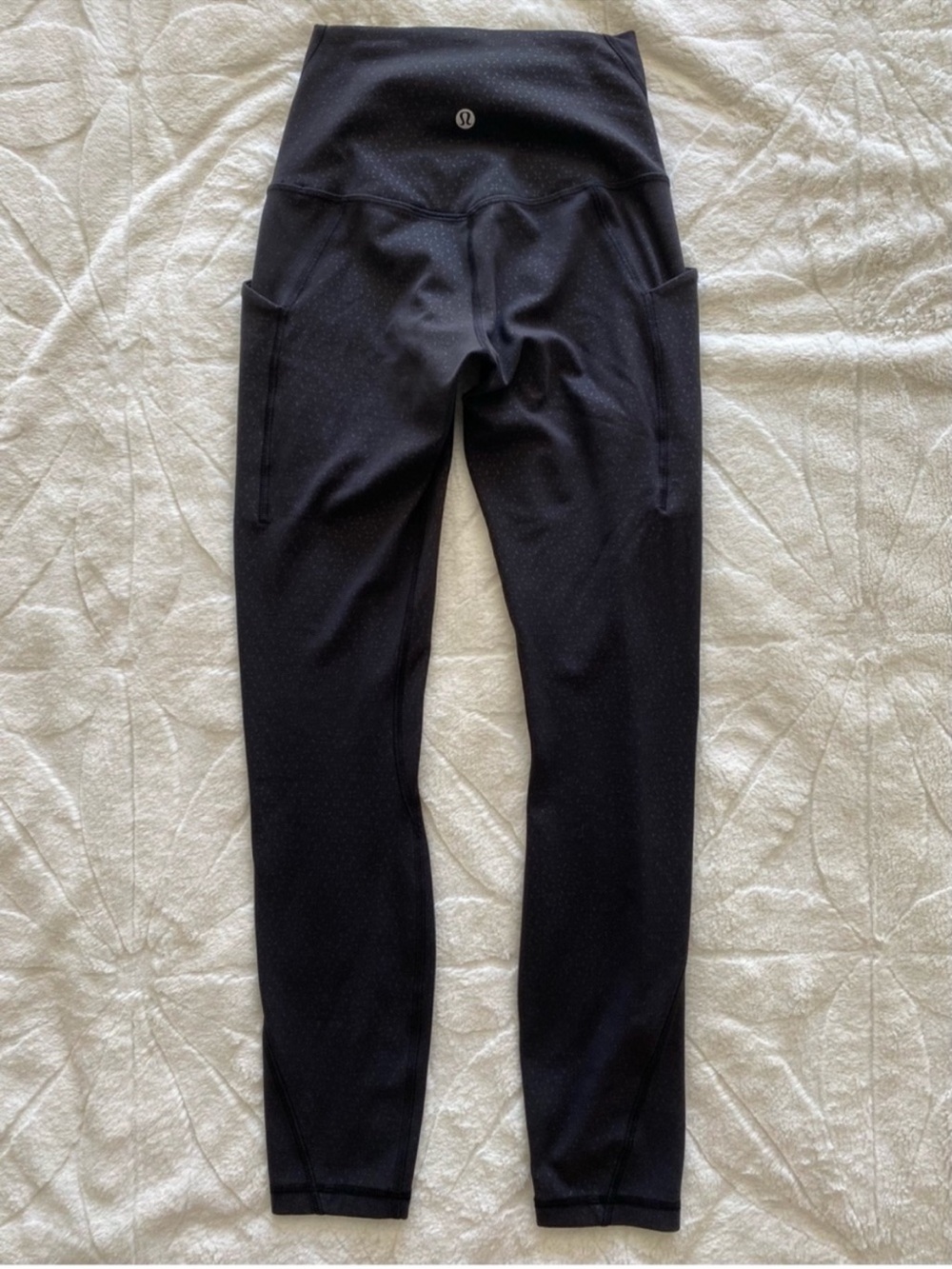 Lululemon Pocket Align High-Rise Legging Radiate Geo Emboss Black - Picture 2 of 5